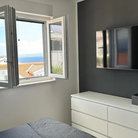 Apartman L&l Luxury 2 *